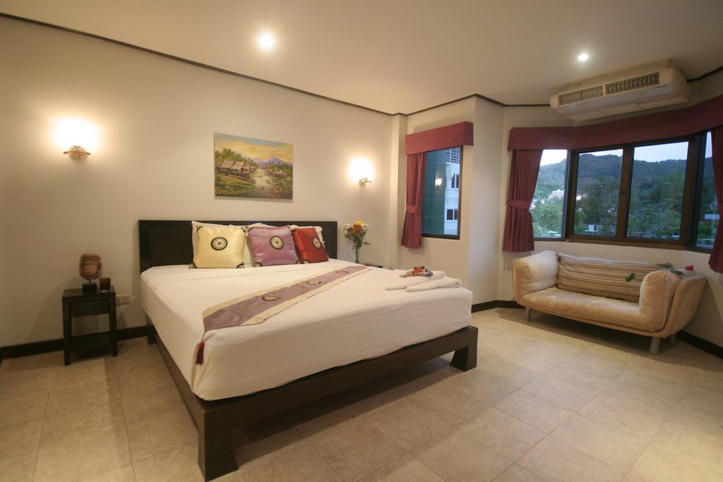 Angus O'Tool'S Guesthouse Karon Rum bild